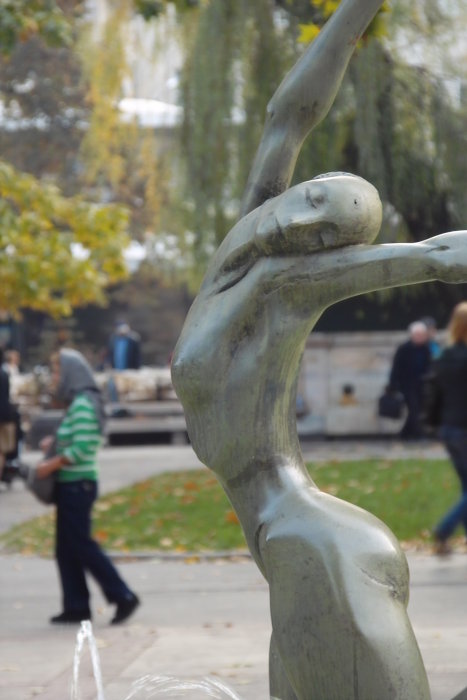 Brunnen beim Nationaltheater Sofia